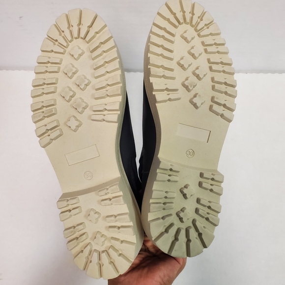 NILA & Nila BLACK slip on ankle boots womans size 39 with white trim NWT LEATHER - Picture 6 of 10